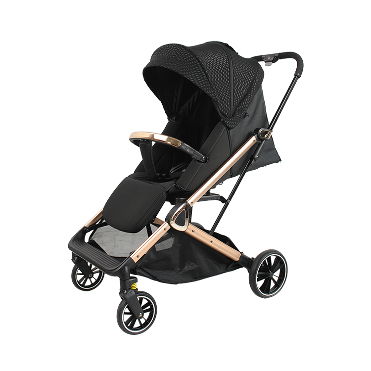 Four seasons universal rotatable travel stroller